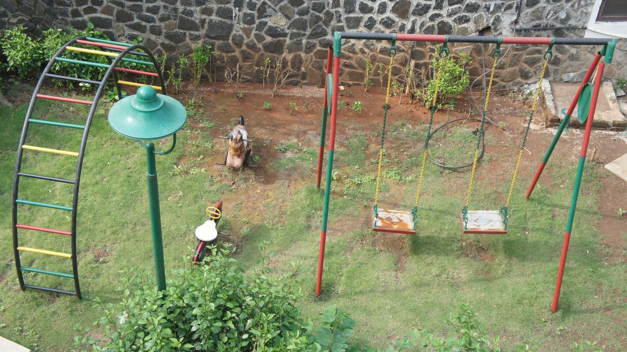 Velvet County Resort & Spa Lonavala Kültér fotó