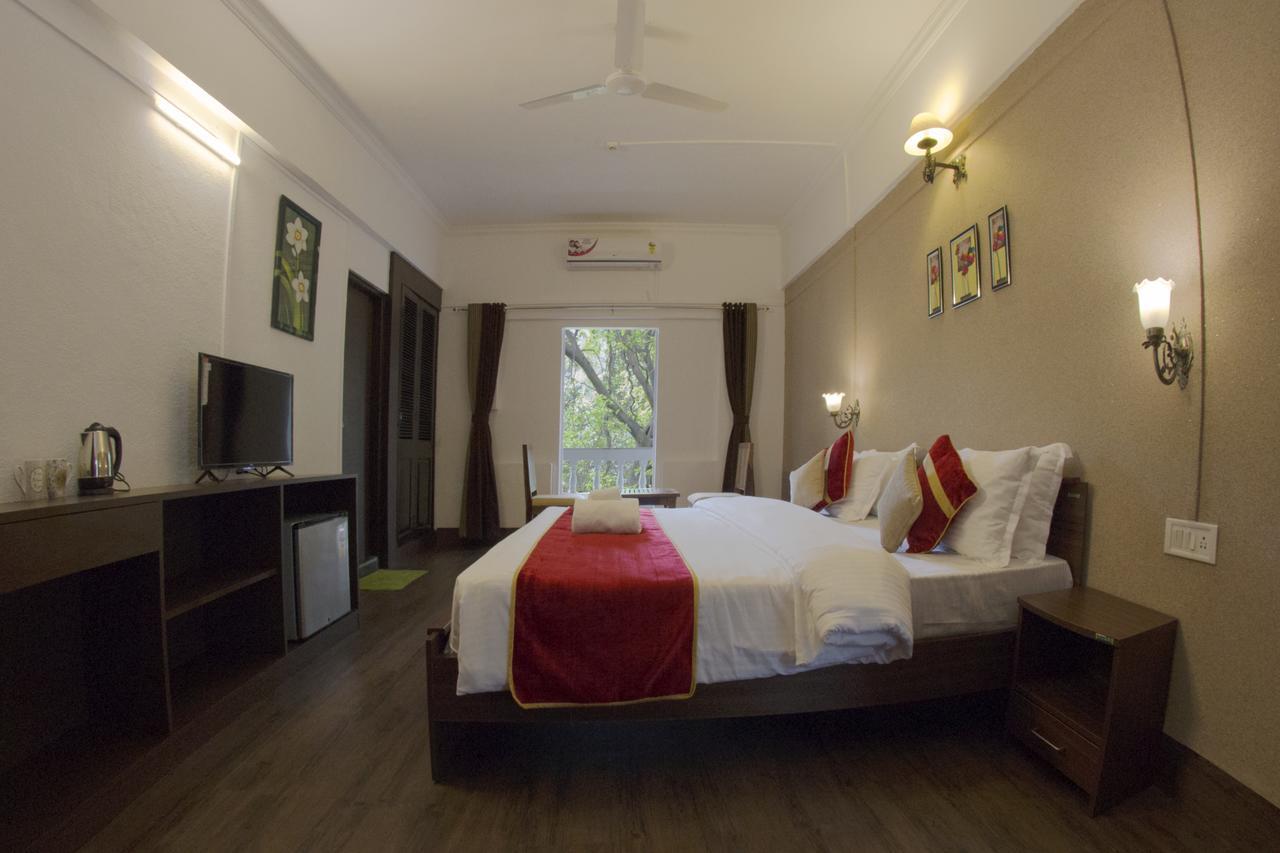 Velvet County Resort & Spa Lonavala Kültér fotó