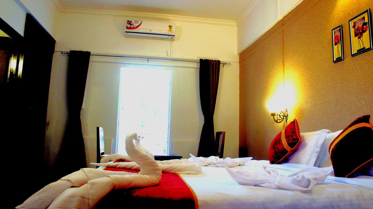 Velvet County Resort & Spa Lonavala Kültér fotó